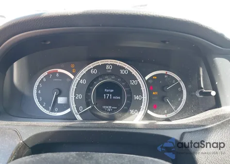 2015 Honda Accord Touring z USA, uszkodzony, nr VIN 1HGCR3F99FA036865